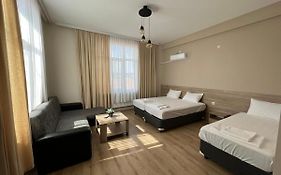 Hotel Tatul